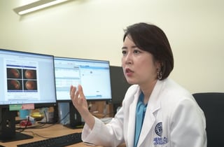 "망막 보면 심혈관 질환이 보여요" 내분비내과 의사가 눈 찍는 이유