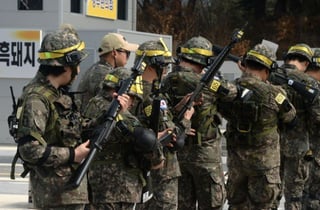 "물 500ml 주고 3시간 땡볕에 세워둬"…'예비군 사망' 폭로 논란