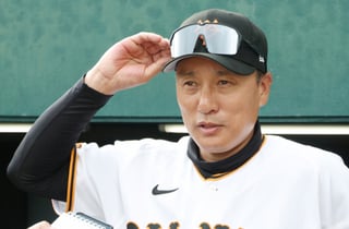 '절친' 아베 나가자 이승엽에 즉각 불똥 "외국인 타코가 문제! 통역 장벽→미묘한 뉘앙스 전달 불가"