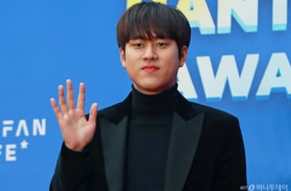 이무진 "정산금 21억 못 받아"…소속사에 전속계약 효력정지 소송