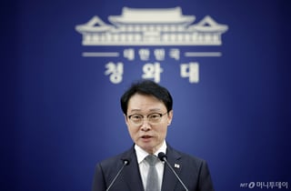 [속보]청와대 "다음달 8일 오전 李 대통령 취임 1년 기자회견"
