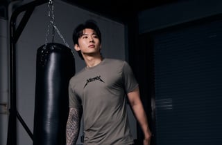 무더위에 냉감 의류 인기...젝스믹스, '남성 반팔' 매출 50% 쑥