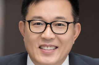 [유효상 칼럼] 왜 중간지주회사가 주식시장에 악영향을 줄까