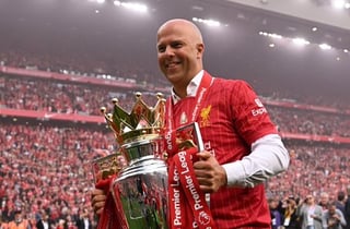 '충격' 리버풀 깜짝 경질 오피셜, 'EPL 우승' 슬롯 감독 떠난다... "후임 이미 정했다"