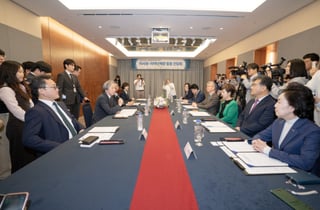 의원급 수가협상 '결렬'…의사단체 "정부, 일방적 불통협상" 반발