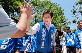 정원오, 본투표까지 유세 총력전…서울 전역 누비며 '한 걸음 더, 끝까지'