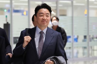 강훈식 비서실장, 캐나다 출국…60조 잠수함 수주전 막판 총력