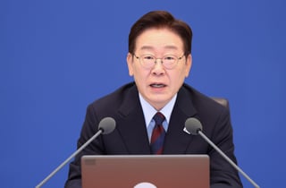 이재명 대통령, 한화에어로 폭발 사고에 "수습에 가용 자원 총동원" 지시
