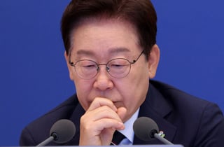 '임기 1년' 성적표는? 李대통령, 투표 독려하며 지선 결과에 '촉각'