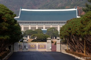 USTR, 韓 포함 60개국 '강제노동 관세' 예고…靑 "이익균형 훼손 않도록 최선"