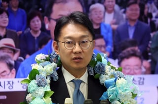 희비 엇갈린 靑참모들…李대통령 복심 '압승', '당 차출' 하정우 고배