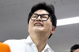 개인기로 역전홈런 친 한동훈…보수 진영 구도 대격변 맞을까