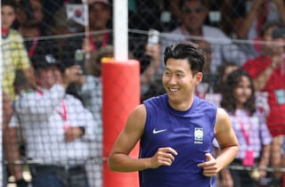 '상상 그 이상' 손흥민 인기 이 정도라니, 어떻게 '지구 반대편' 6살 어린이~40살 어머니 팬心까지 사로잡았나 [과달라하라 현장]