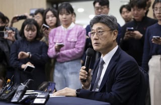 정재헌 SKT 대표, 최태원-젠슨 황 '깐부 회동' 참석…"AI·반도체 논의할 듯"