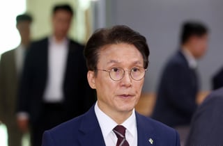[속보]김민석 "제 다음 임무, 李정부의 강력·유능한 민주당 만드는 것"
