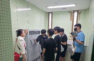 "글로 볼 땐 몰랐는데…" 현장서 느낀 역사의 무게