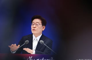 [속보]이재명 대통령 "부동산 문제 선방했다고 생각, 선거에 긍정적 영향줬을 것"