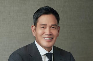 '책임경영' 내건 정용진, 이마트 대표 복귀