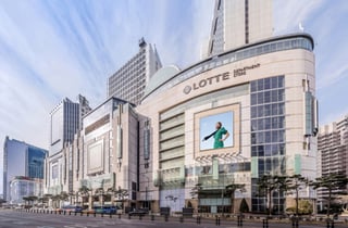 롯데쇼핑, 예상보다 강한 백화점 실적…목표가 상향-한국투자증권