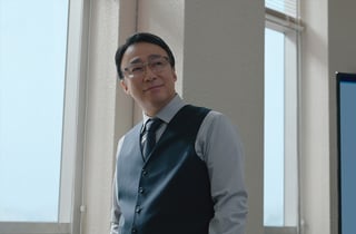 '참교육' 이성민, "시끄러" 통쾌한 일갈...연기로 완성한 '참어른의 정석'
