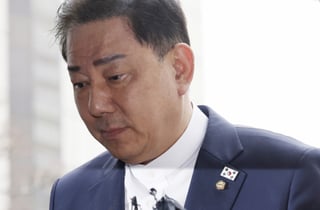 경찰, 빗썸 대표 피의자 입건…'김병기 차남 취업 청탁' 수사