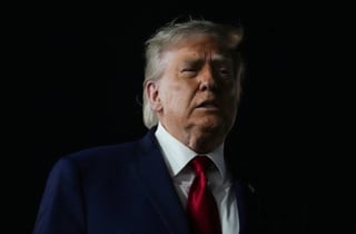 트럼프 "오늘 밤 이란 매우 강하게 타격…하르그섬 점령"