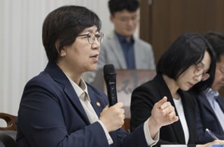 정은경 장관 "탈모, 건보 적용 위한 국민논의 시작"