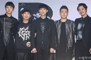 그룹 '버즈', 사실상 해체…소속사 "민경훈 솔로 활동만 지원"