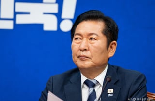 與 '8·17 전대' 준비 마무리…鄭 고심 속 김민석·송영길 '광폭 행보'