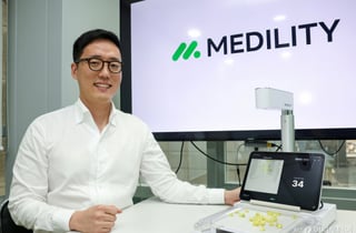 "약사를 조제 머신에서 해방하라"…AI로 약국 자동화 나선 '이곳'