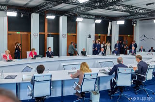 이재명 대통령이 佛 에비앙서 주목한 'G7 경제학자팀 보고서'는?
