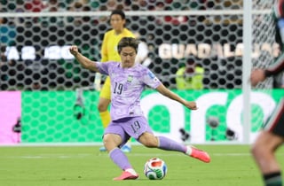 한 번 실책에 멕시코전 0-1 석패...'2차전 징크스'에 미뤄진 32강