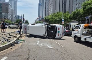사설 구급차 신호위반 사고로 환자 사망…20대 운전자 입건