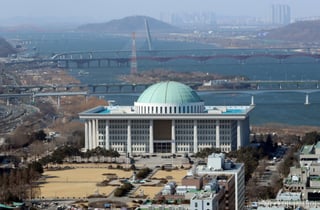 "성평등한 내일을 위해"…'지방선거' 여성 당선인들, 사랑재에 모인다