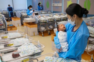 중기·소상공인 절반 "출산 계획 없다"…대체인력 부족 '걸림돌'