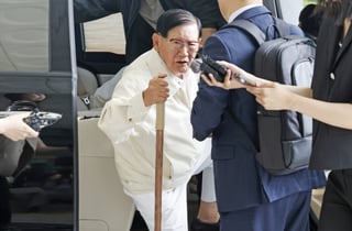신도들 국힘 당원 가입 강요 혐의…이만희 신천지 총회장 구속영장 청구