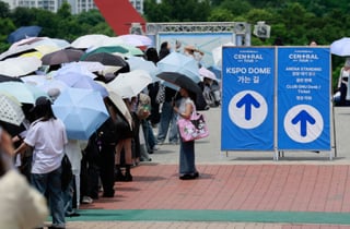"사탄이다" 공연 보러 갔다가 욕설에 분통…잠실 시위에 시민 불편 확산
