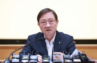 이찬진 "지배구조 개선안 KB금융 숏리스트 전 발표..'3연임' 이번에 마무리 한다"