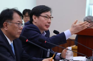 이화영 측 "검찰, 술 반입 인정하고 자료 안 내"…대검 "사실 아냐"