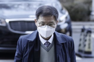 '한동훈 검언유착 제보' 신성식 전 검사장·KBS 기자 항소심도 '무죄'
