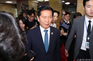 정청래, 연임 도전 공식화 "분열하면 패배…李대통령 끝까지 지킬것"