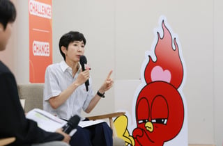'K-푸드 신화' 김정수 회장, "성장은 끊임없이 만들어가는 과정"