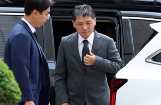 '하이브 방해·SM 주가조작' 김범수 항소심 본격 시작…방시혁 부를까