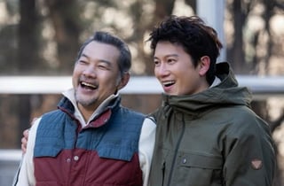 '아파트' 지성·정진영, 피보다 진한 부자 케미