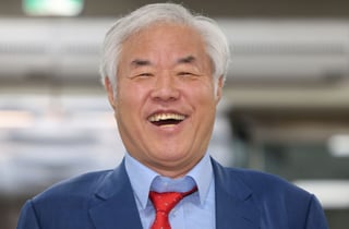 전광훈 '102억원 불법 정치자금' 의혹…경찰, 사랑제일교회 압수수색