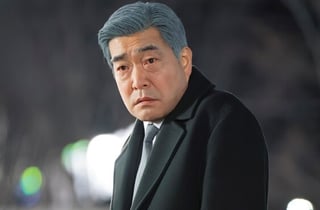 "저 아이 믿지마"..'강회장' 손현주, 차가운 승계 전쟁 속 따뜻한 부성애