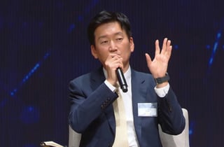 권용현 LGU+ 부사장 "인프라 부족 탓, 중국과 AI 경쟁 어려워"