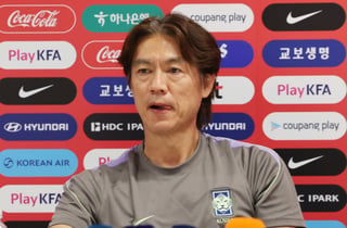 홍명보 연봉 추정치 '38억'…"마지막 봉사"라더니 역대 최고치 논란