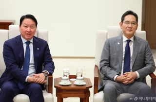 판 커지는 29일 靑 '1000조 프로젝트 보고회'…이재용·최태원도 '참석'