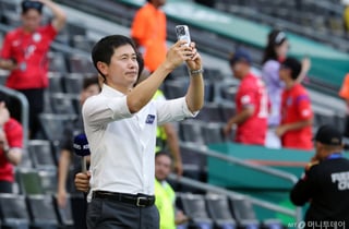 "홍명보호, 21세기 최악의 경기"...이영표도 고개 숙인 '굴욕 탈락'